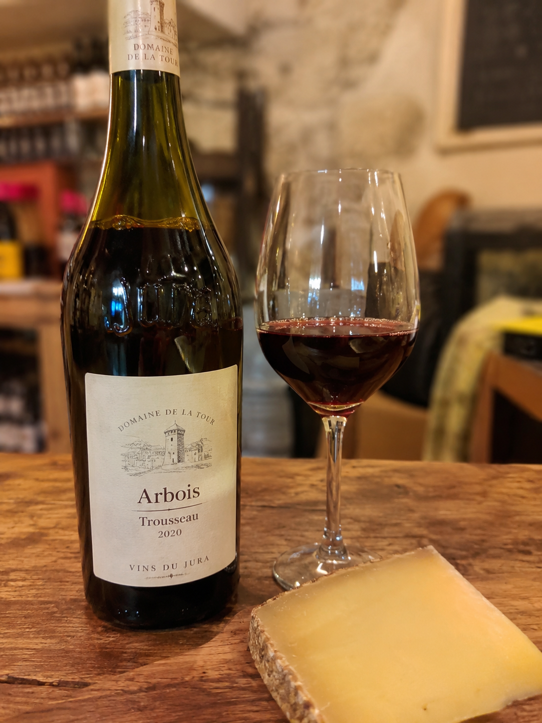 Vin du jura et Comté dégusté près d’Arbois